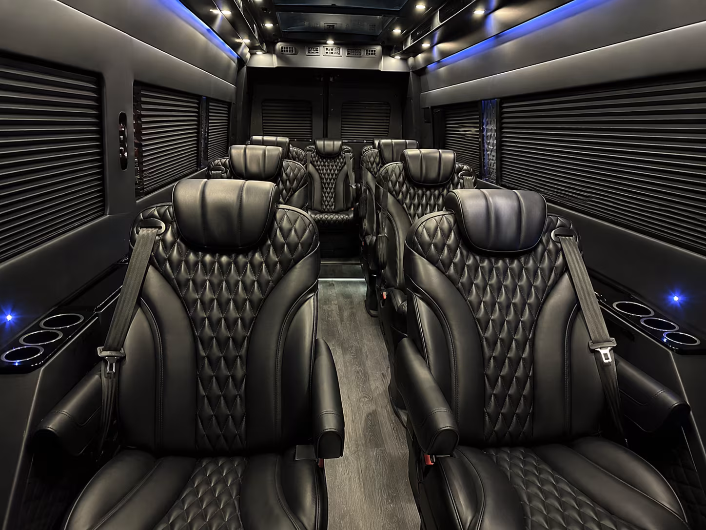 worcester 10 passenger sprinter van interior
