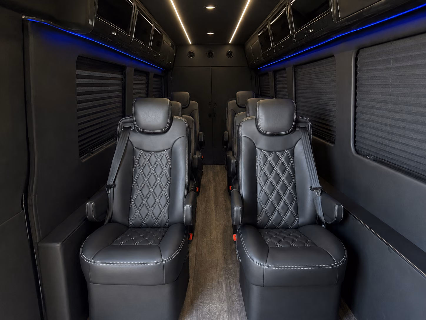 worcester 20 passenger sprinter van interior