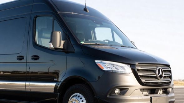worcester 20 passenger sprinter van