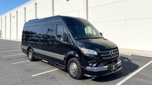 worcester corporate sprinter van service